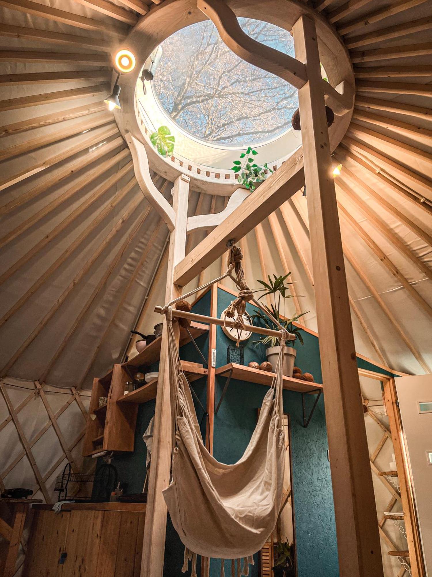 Aloha Glamp - Okragle Domki Przy Rzece - Balia I Sauna - Energylandia Zagornik Екстериор снимка